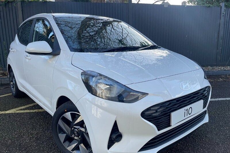 White New 2024 Hyundai i10 Advanced Hatchback | £14,990 (Good price) - Image 1/1