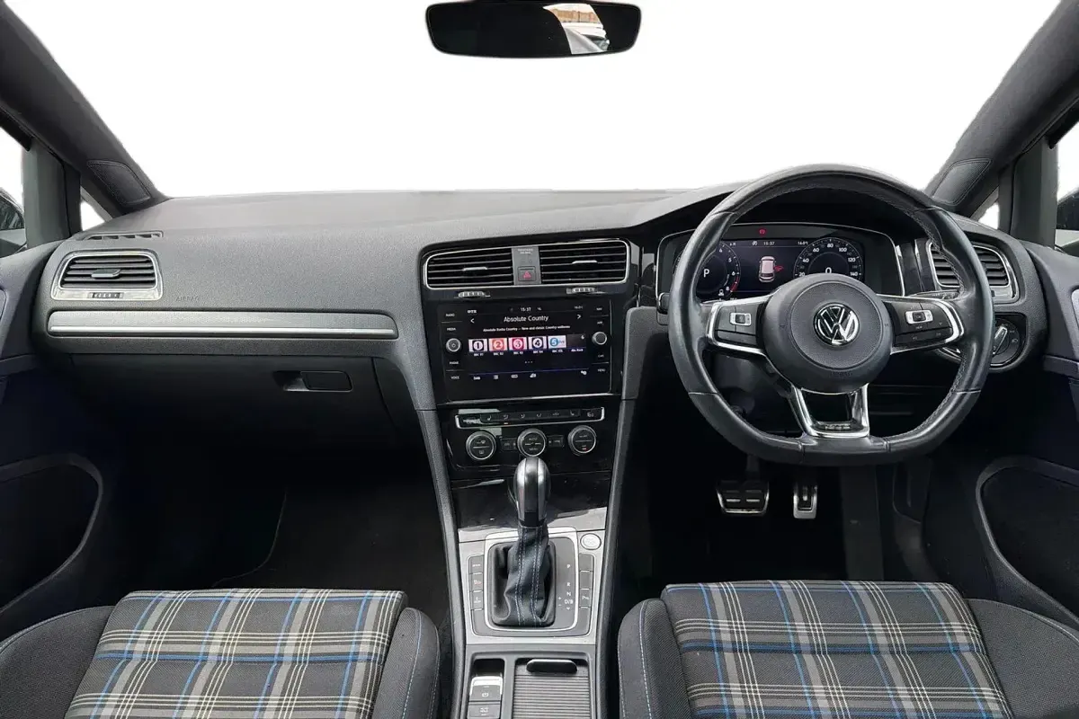 Used VW Golf VIII Advance 2020 Blue Hatchback