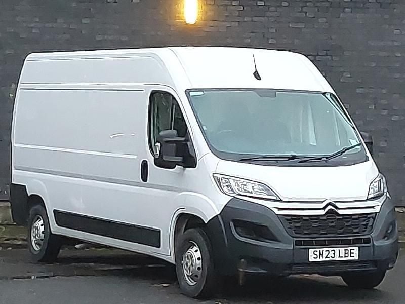 White Used 2023 Citroën Relay Van | £15,998 (Fair price) - Image 1/4