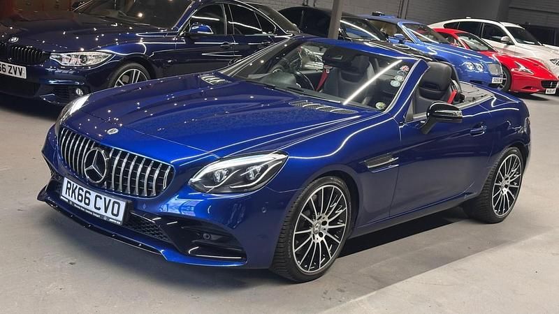 Used Mercedes E250 AMG line 204 HP (150 kW) 2016 Blue Cabriolet