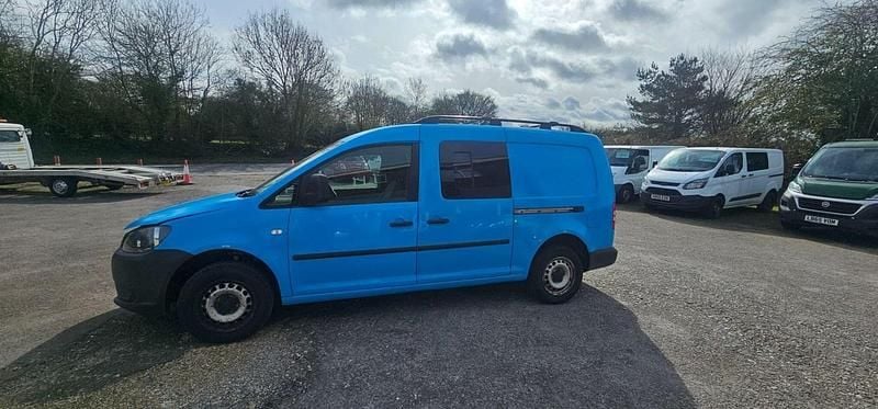 Used VW Caddy Startline 102 HP (75 kW) 2015 Blue MPV