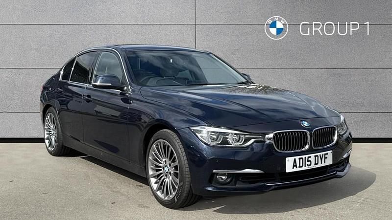 Used BMW 330 Luxury Line 258 HP (189 kW) 2015 Blue Sedan