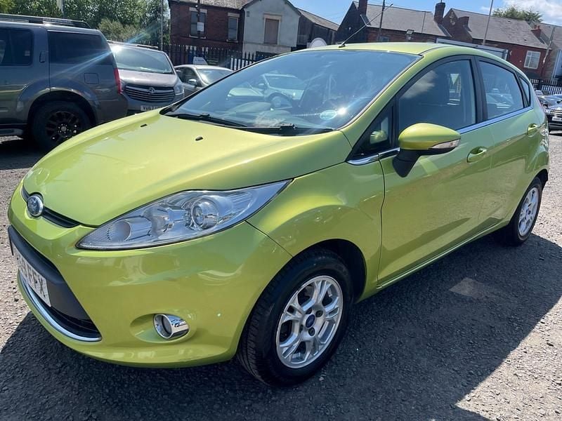 Used Ford Fiesta Zetec 96 HP (70 kW) 2010 Green Hatchback