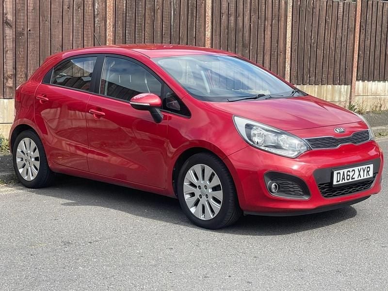 Red Used 2012 Kia Rio Hatchback | £2,495 (Fair price) - Image 1/4