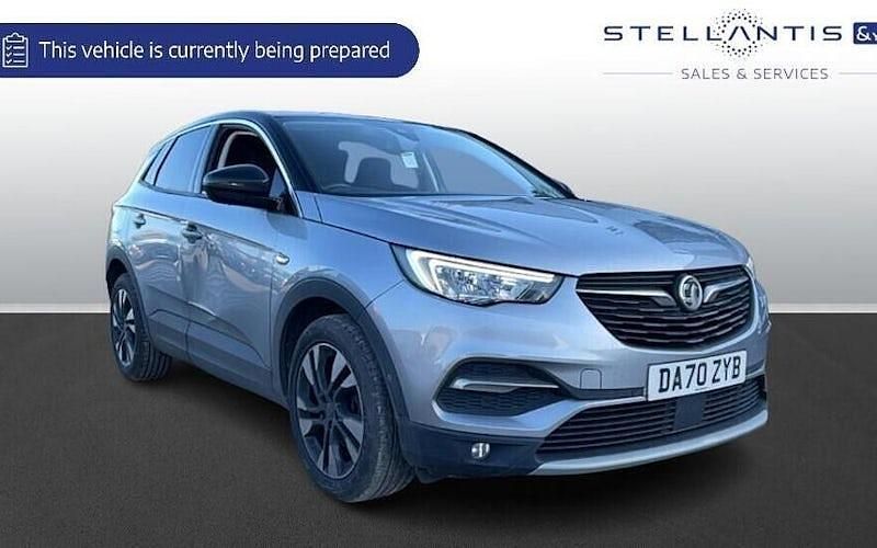 Used Vauxhall Grandland X SRi 131 HP (96 kW) 2021 SUV