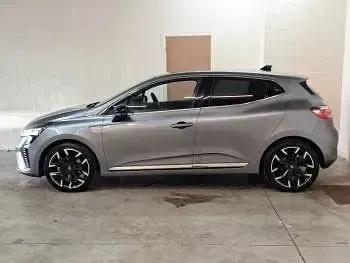 Used Renault Clio Techno 143 HP (105 kW) 2025 Grey Hatchback