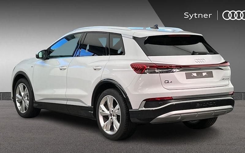 New Audi Q4 e-tron S-Line 150 kW (204 HP) 2026 SUV