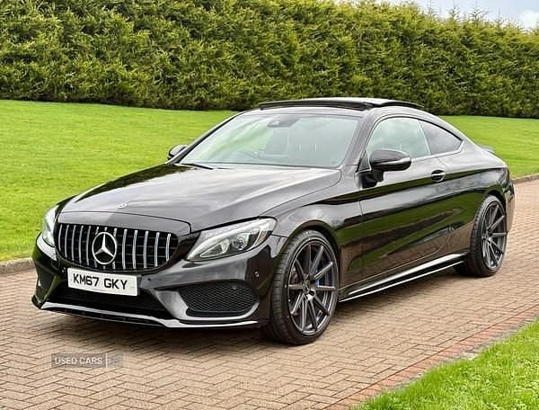 Used Mercedes C250 AMG Line Premium Plus 204 HP (150 kW) 2017 Black Coupe