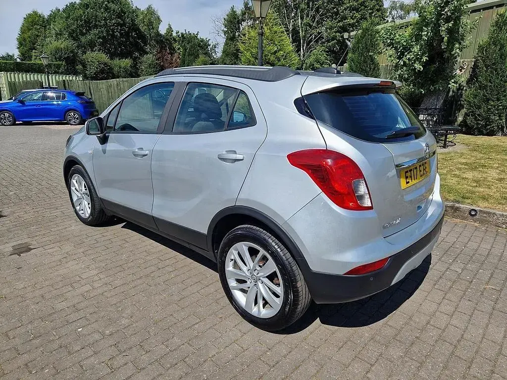Used Vauxhall Mokka X Active 140 HP (102 kW) 2017 Silver SUV