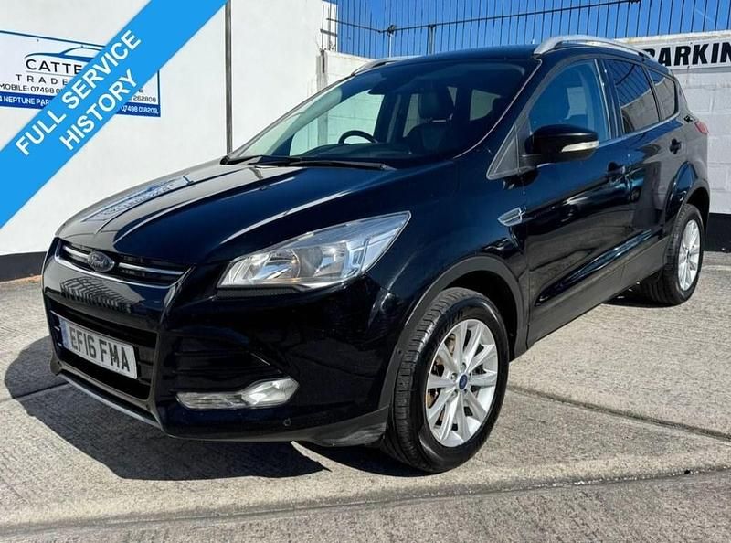 Used Ford Kuga Titanium 150 HP (110 kW) 2016 Black SUV