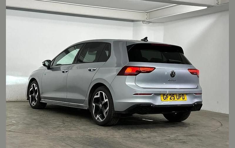 Used VW Golf VIII R-line 150 HP (110 kW) 2025 Silver Hatchback