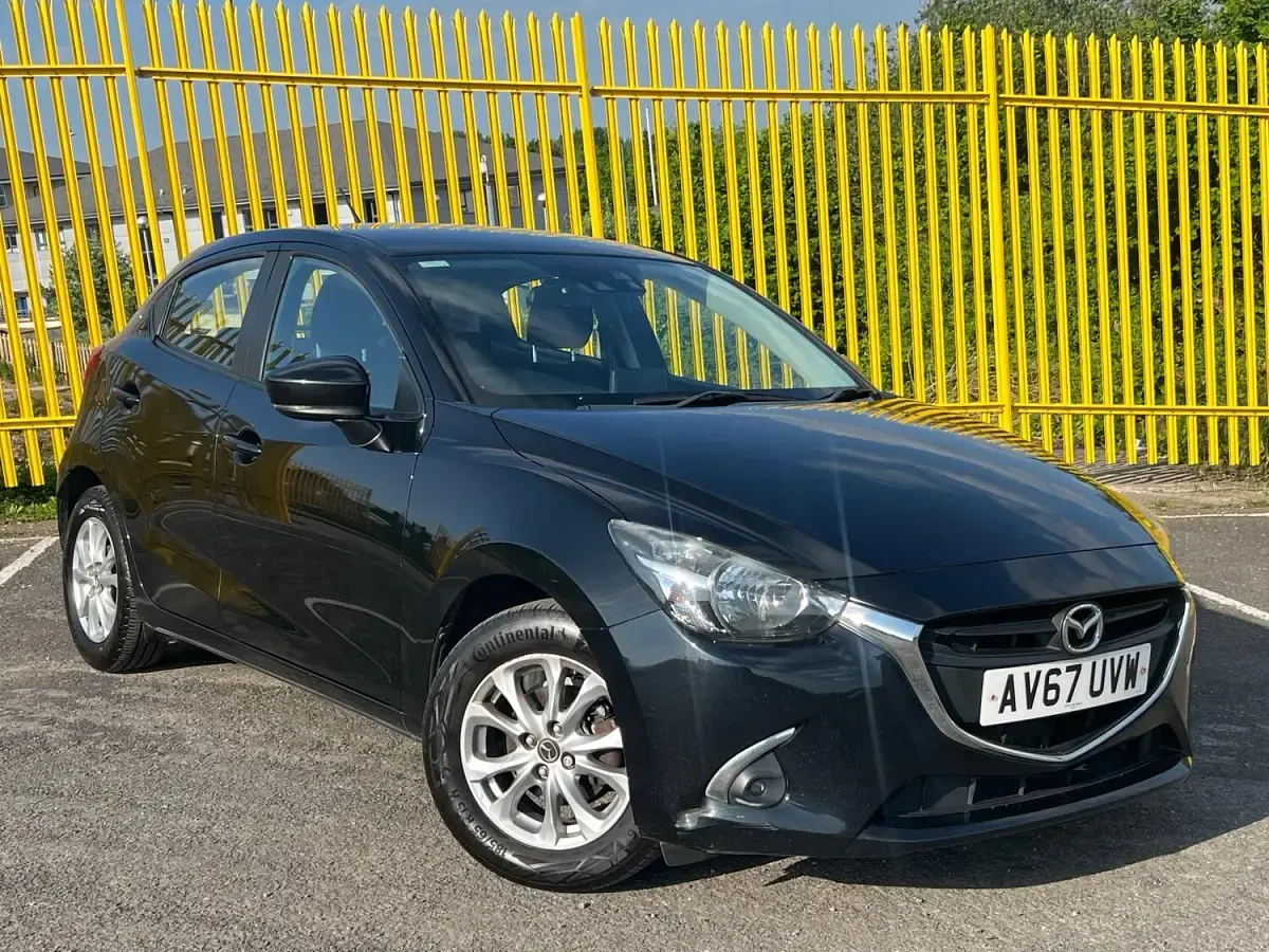 Used Mazda 2 90 HP (66 kW) 2017 Black Hatchback
