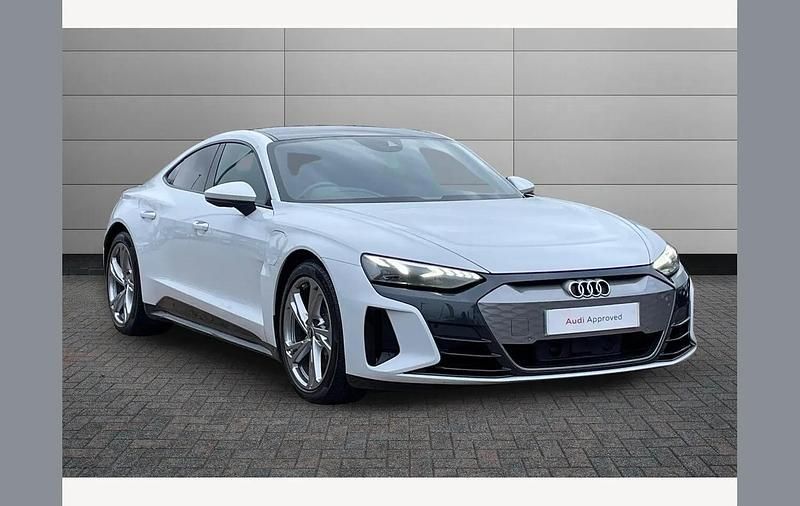 Used Audi e-tron GT quattro Comfort 384 kW (523 HP) 2022 Grey Sedan