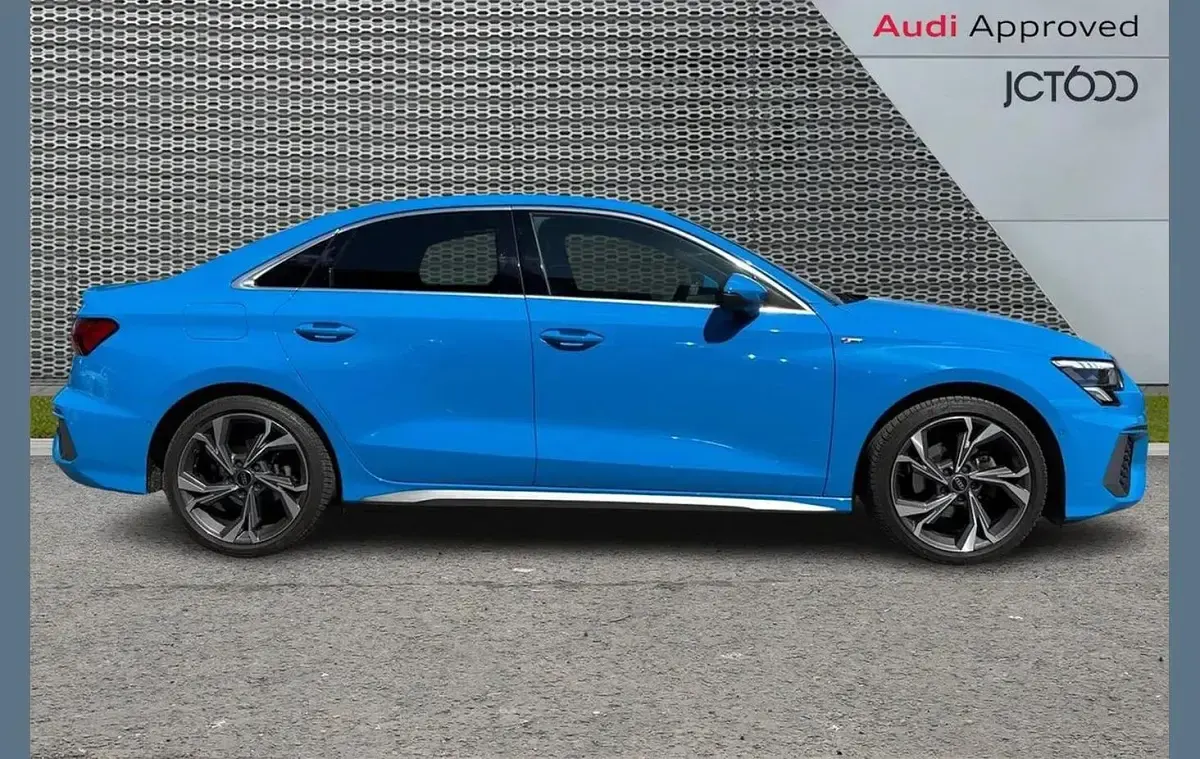 Used Audi A3 S-Line 147 HP (108 kW) 2023 Blue Sedan