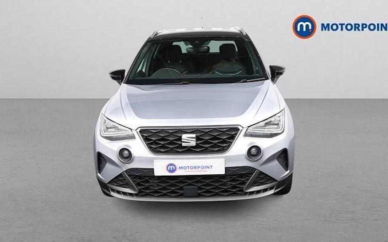 Used Seat Arona FR 110 HP (80 kW) 2023 Silver SUV