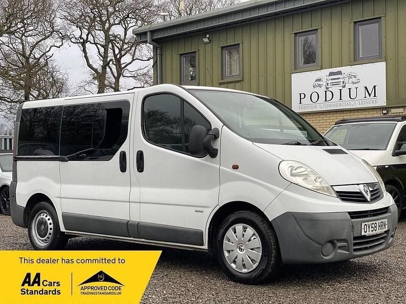 Used Vauxhall Vivaro 90 HP (66 kW) 2008 White MPV