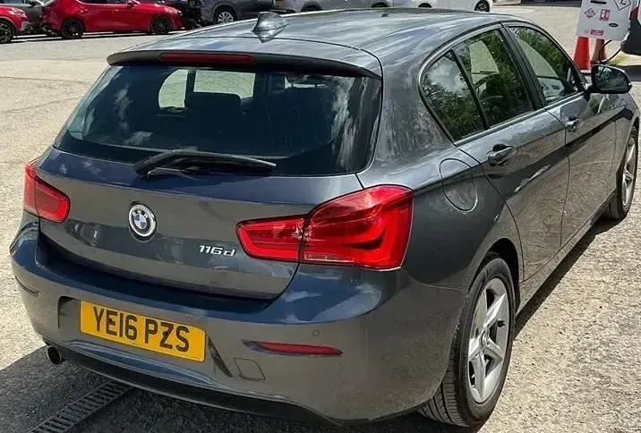 Used BMW 116 Efficient Dynamics 116 HP (85 kW) 2016 Mineral grey Hatchback