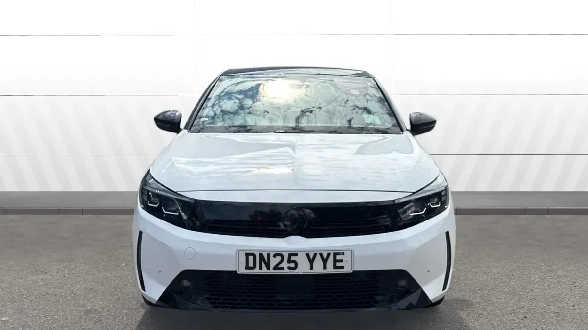 Used Vauxhall Corsa Ultimate 100 HP (73 kW) 2025 White Hatchback