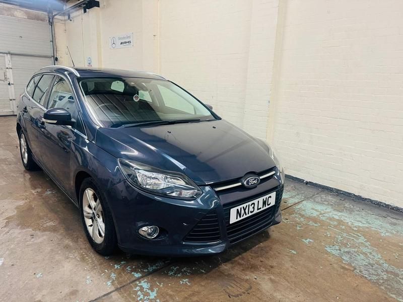 Used Ford Focus Zetec 2013 Grey Estate