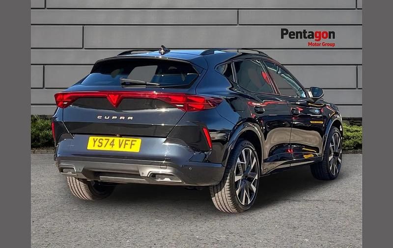 Used Cupra Formentor 147 HP (108 kW) 2024 Black SUV