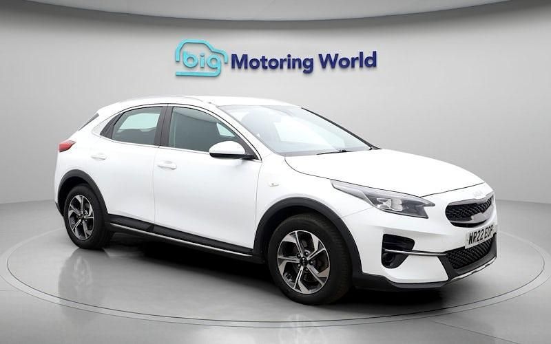 Used Kia XCeed 120 HP (88 kW) 2022 White SUV