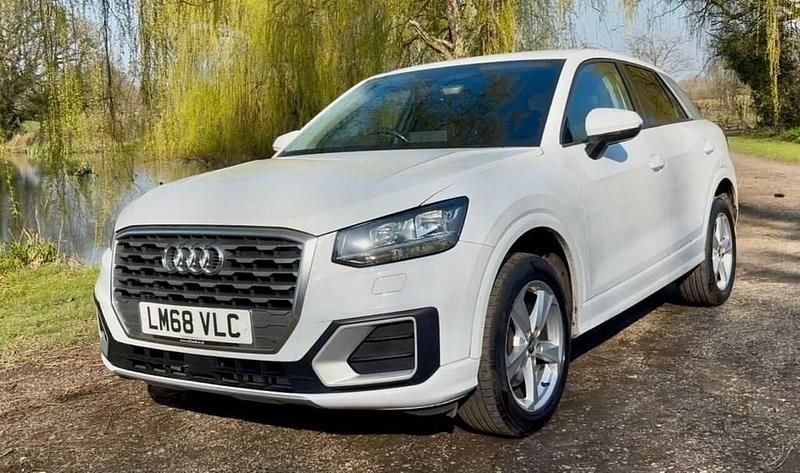 Used Audi Q2 Sport 116 HP (85 kW) 2018 White SUV