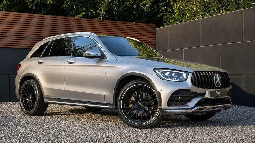 Used Mercedes GLC300 AMG Line Premium 2020 Silver SUV