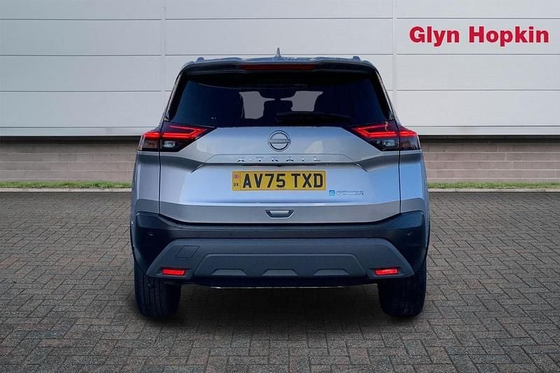 New Nissan X-Trail N-Connecta 213 HP (156 kW) 2025 Silver SUV