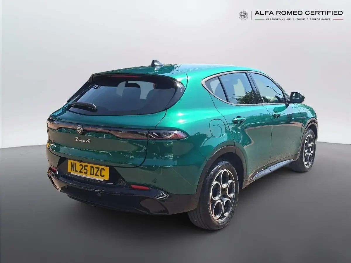 Used Alfa Romeo Tonale Sprint 158 HP (116 kW) 2025 Green SUV