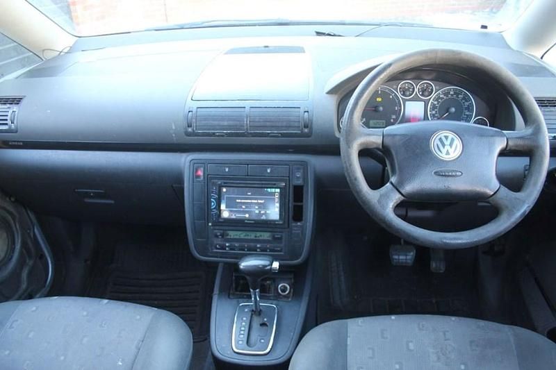 Used VW Sharan S 115 HP (84 kW) 2006 Reflex silver metallic MPV