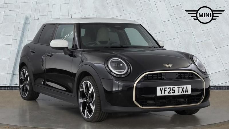 Black Used 2025 Mini Cooper Hatch Hatchback | £28,314 - Image 1/4