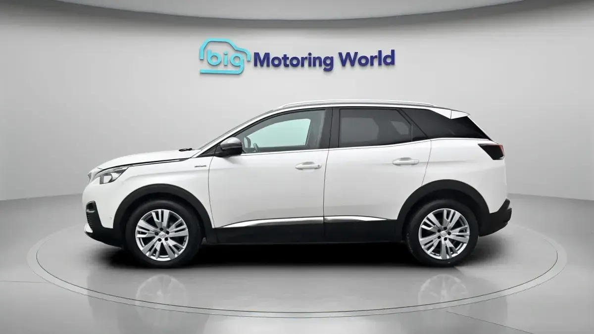 Second-hand Peugeot 3008 GT-line 130 CP (95 kW) 2018 Alb SUV