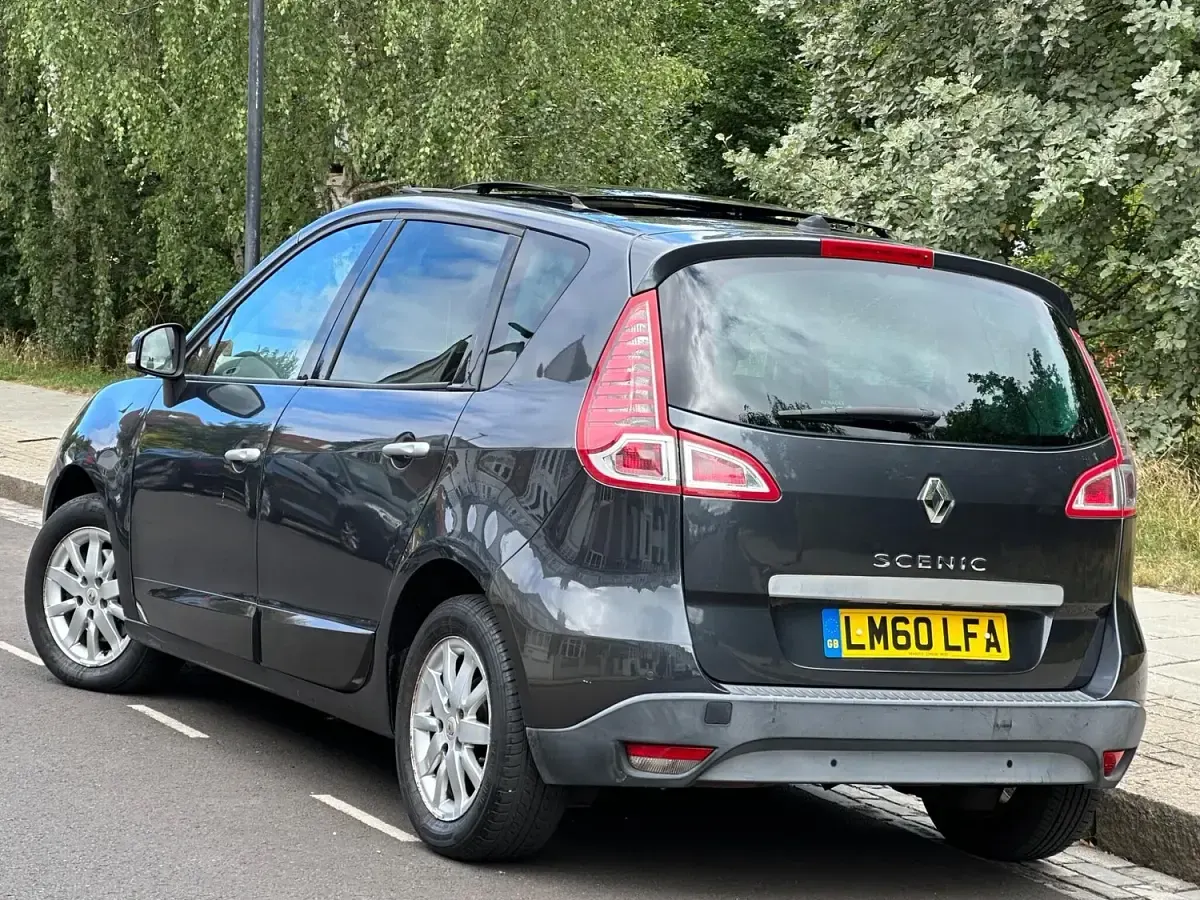 Used Renault Scénic III Privilege 140 HP (102 kW) 2010 Grey MPV
