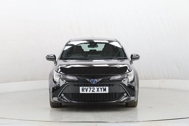 Used Toyota Corolla 184 HP (135 kW) 2022 Black Hatchback