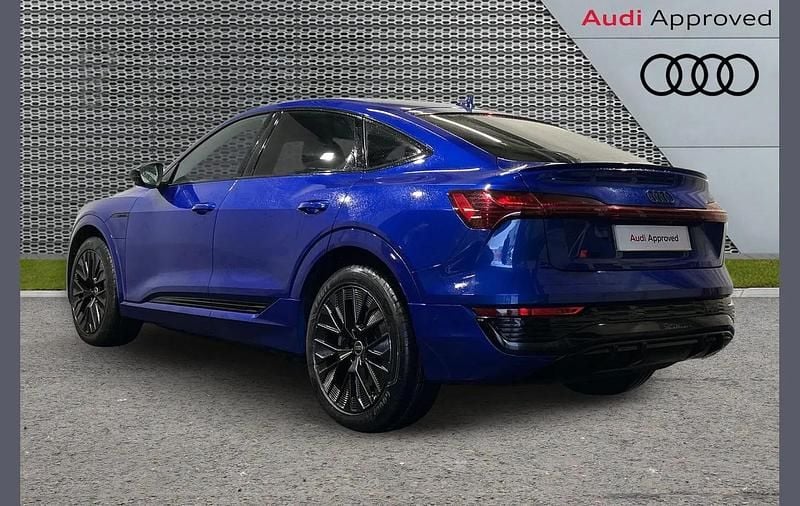 Used Audi Q8 e-tron Black Edition 300 kW (408 HP) 2023 Blue SUV