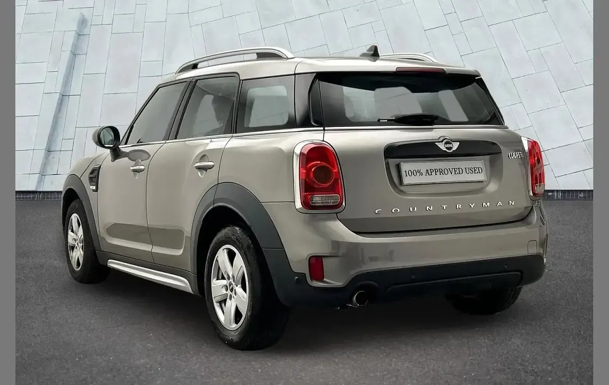 Used Mini Cooper Countryman 136 HP (100 kW) 2017 Silver SUV