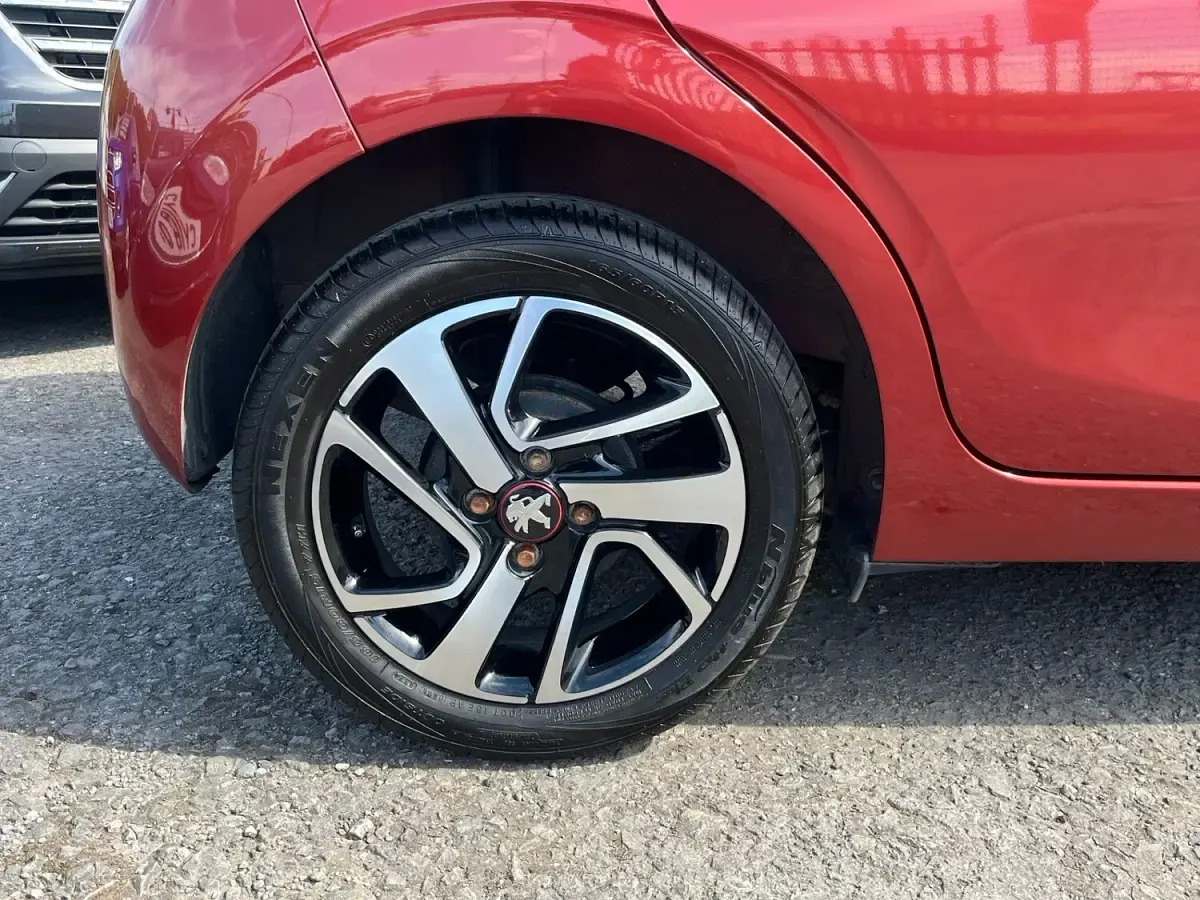 Used Peugeot 108 Collection 2019 Red Hatchback