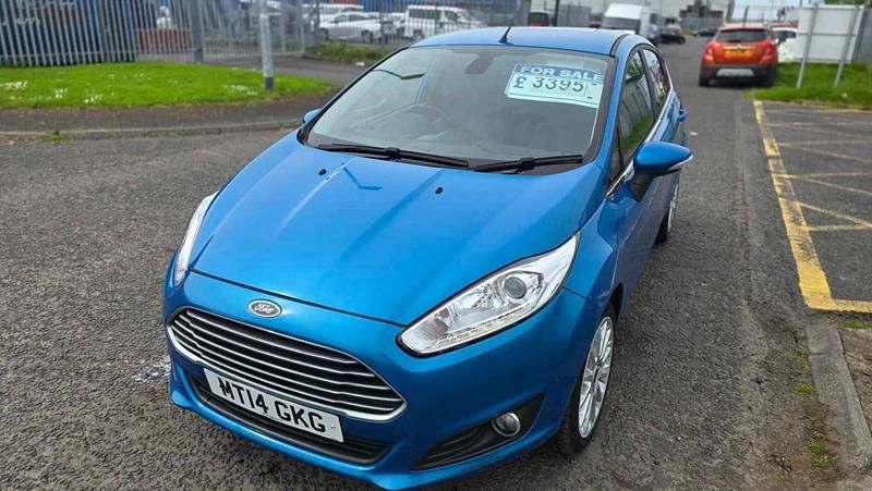 Used Ford Fiesta Titanium X 95 HP (69 kW) 2014 Blue Hatchback