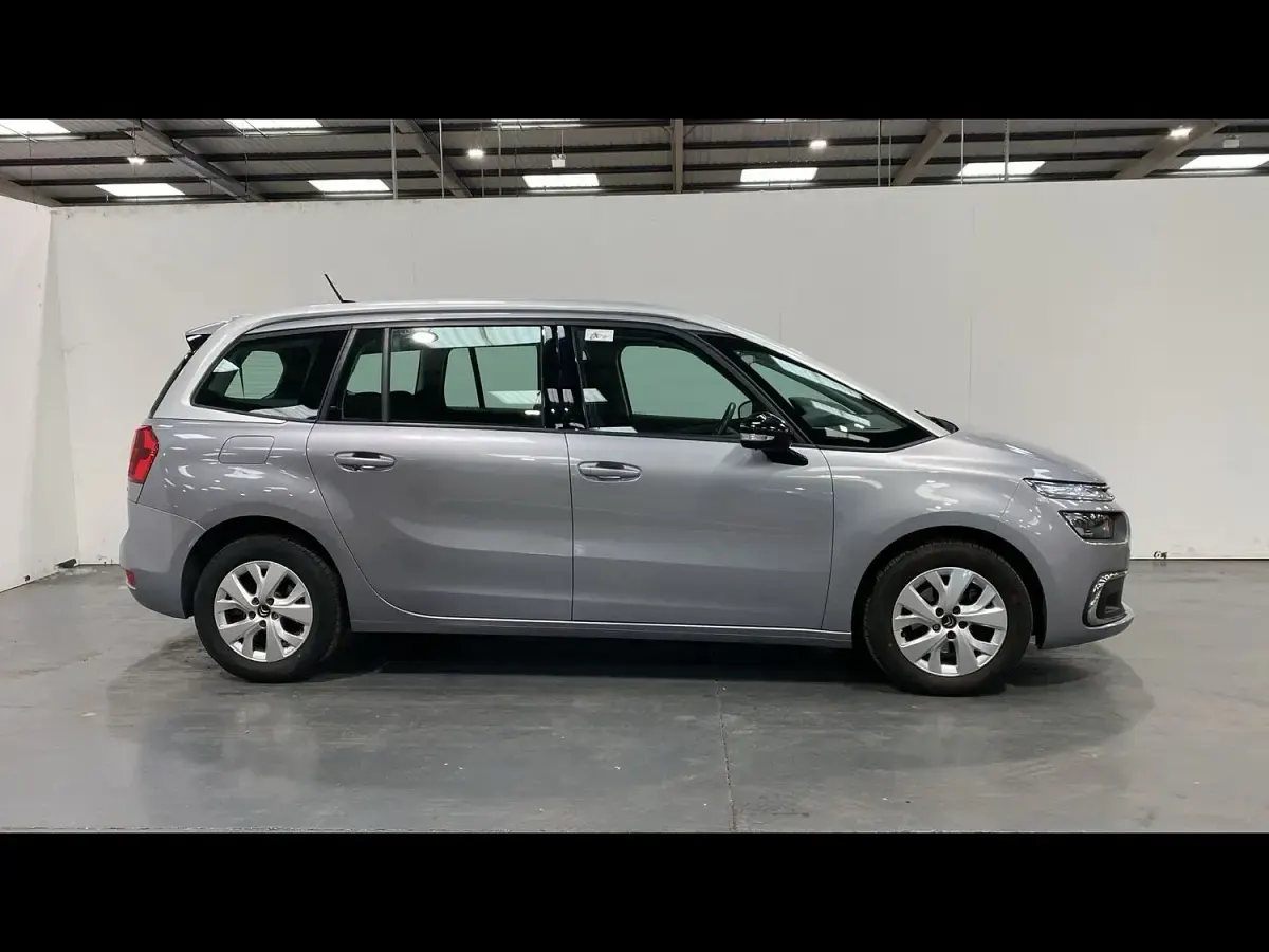Used Citroën Grand C4 Picasso Live 130 HP (95 kW) 2021 Grey MPV
