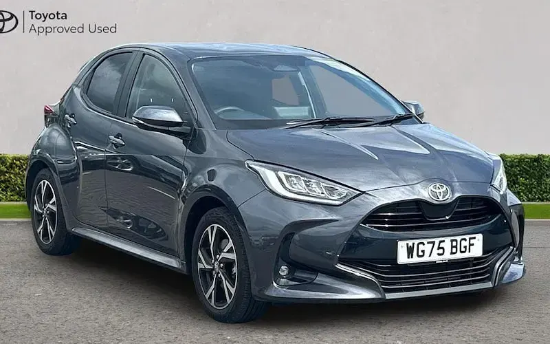 Used Toyota Yaris Design 116 HP (85 kW) 2025 Hatchback