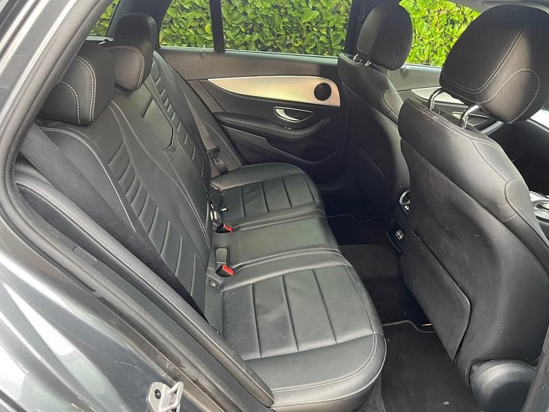 Usado Mercedes E300 SE 2019 Cinzento Carrinha