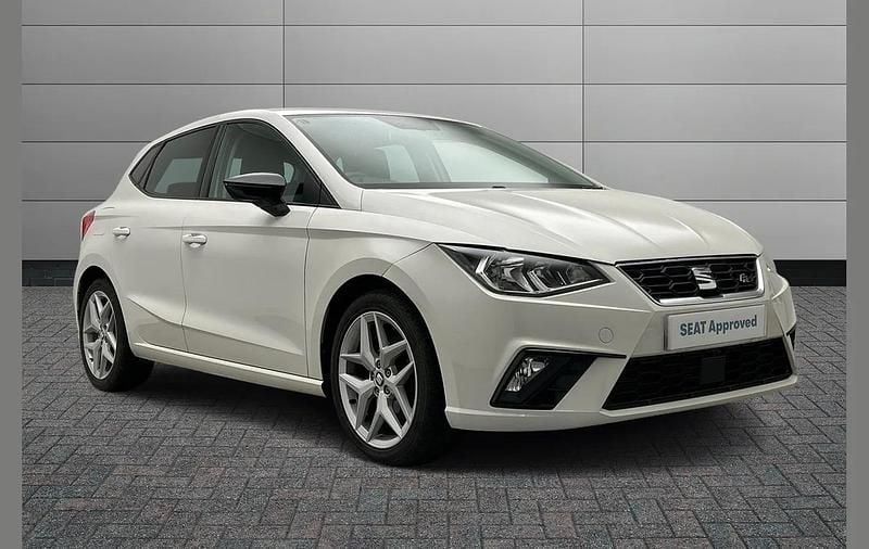 White Used 2017 Seat Ibiza FR Hatchback | £10,000 (Fair price) - Image 1/4