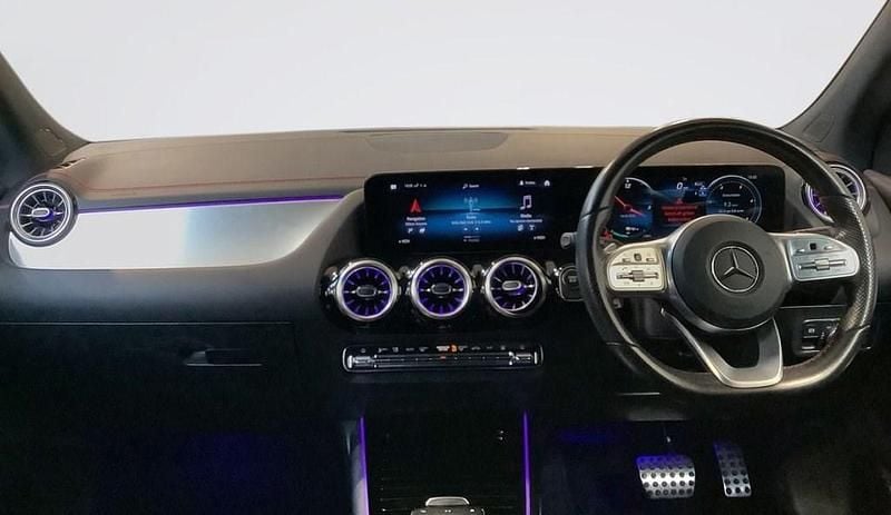 Used Mercedes EQA250 AMG Line Premium 139 kW (190 HP) 2021 Black SUV