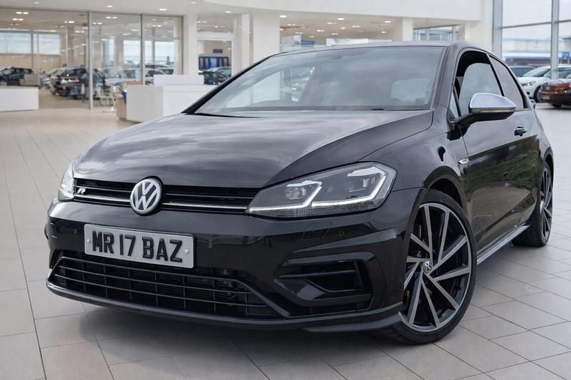 Used VW Golf VII R 310 HP (228 kW) 2017 Black Hatchback