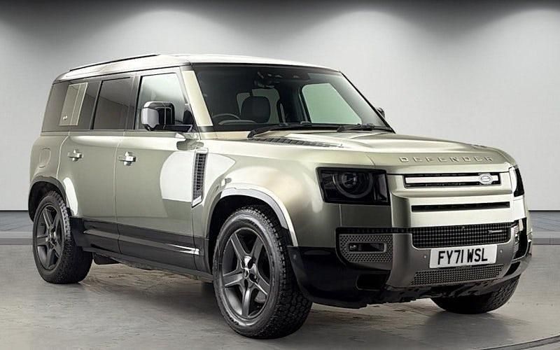 Usado Land Rover Defender SE Dynamic 404 HP (297 kW) 2023 SUV