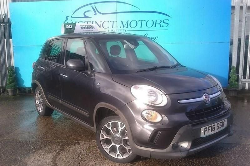 Grey Used 2016 Fiat 500L Trekking MPV | £7,349 (A bit pricey) - Image 1/1