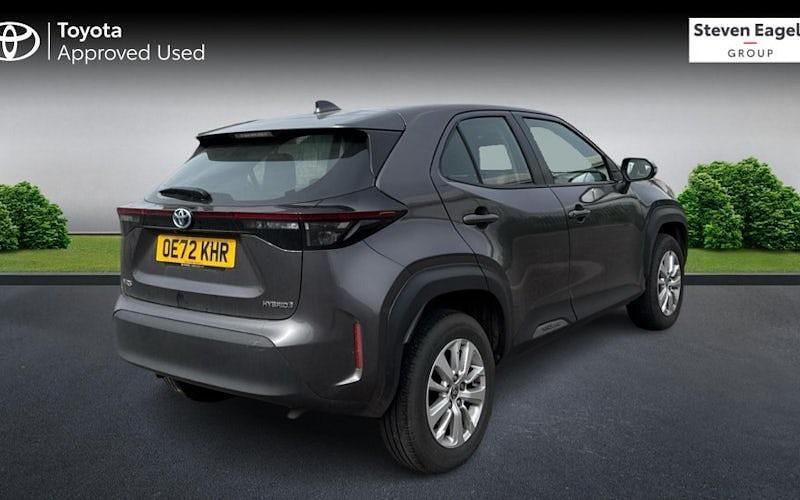 Used Toyota Yaris Hybrid 116 HP (85 kW) 2026 Estate