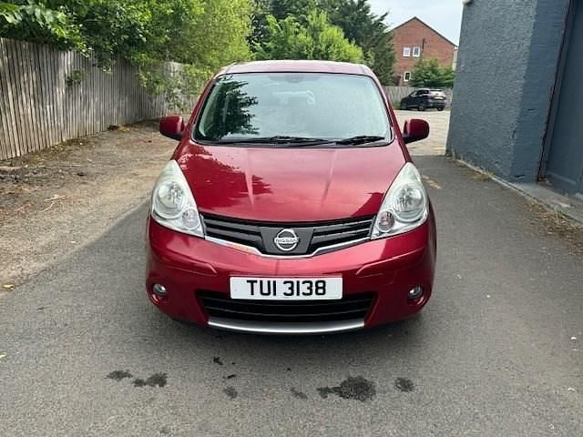 Used Nissan Note N-TEC 88 HP (64 kW) 2011 Red MPV