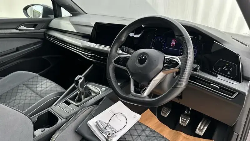 Used VW Golf VIII R-line 130 HP (95 kW) 2022 Grey Hatchback