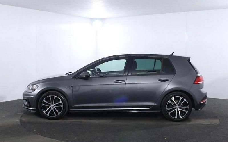 Używany VW Golf VII R-line 150 KM (110 kW) 2019 Szary Hatchback